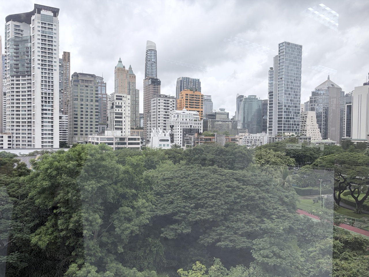 Grade A Office, Peaceful atmosphere, 600m from BTS Phloen Chit