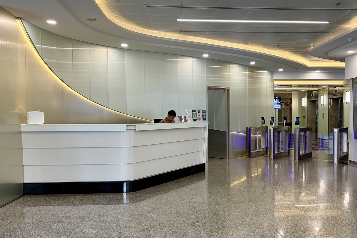 Renovated Office & Free Parking, 350m to BTS Chong Nonsi