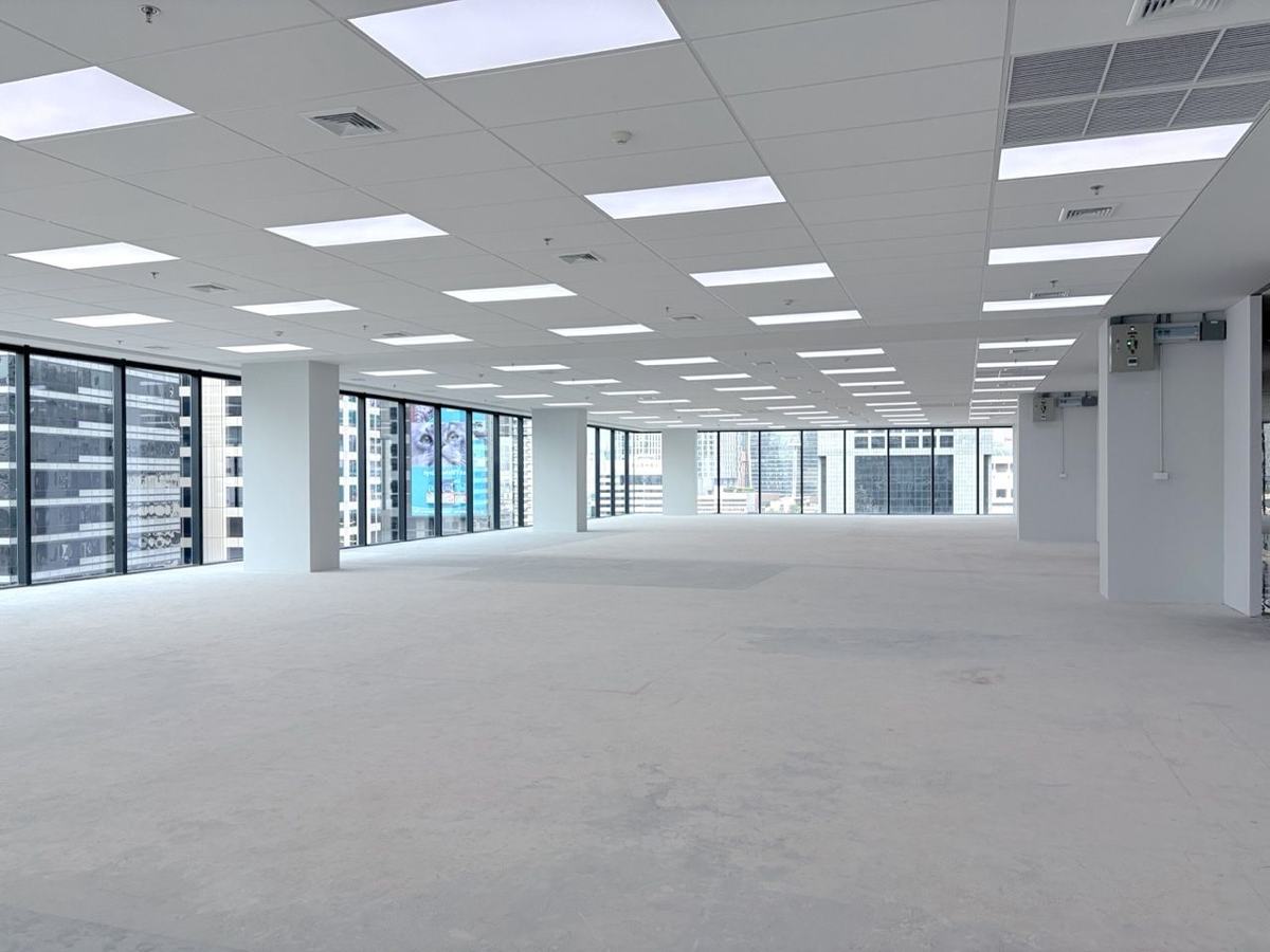 New Grade A Office, near BTS Chong Nonsi / MRT Lumphini