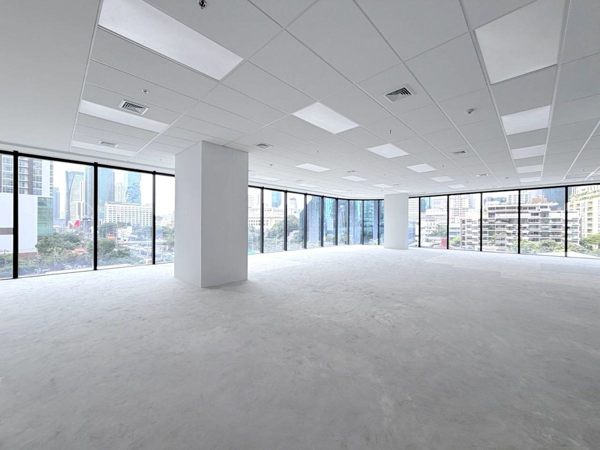 New Grade A Office, near BTS Chong Nonsi / MRT Lumphini